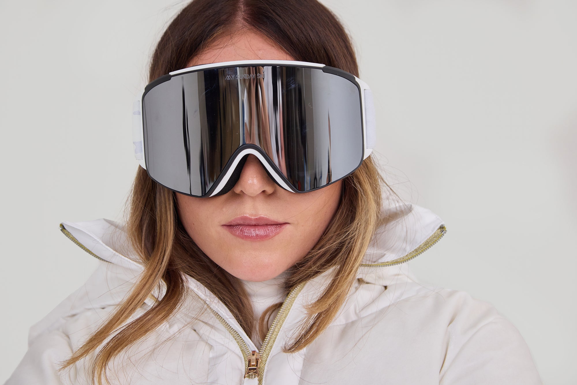 Goggles: White Strap / Gray Mirror Lens