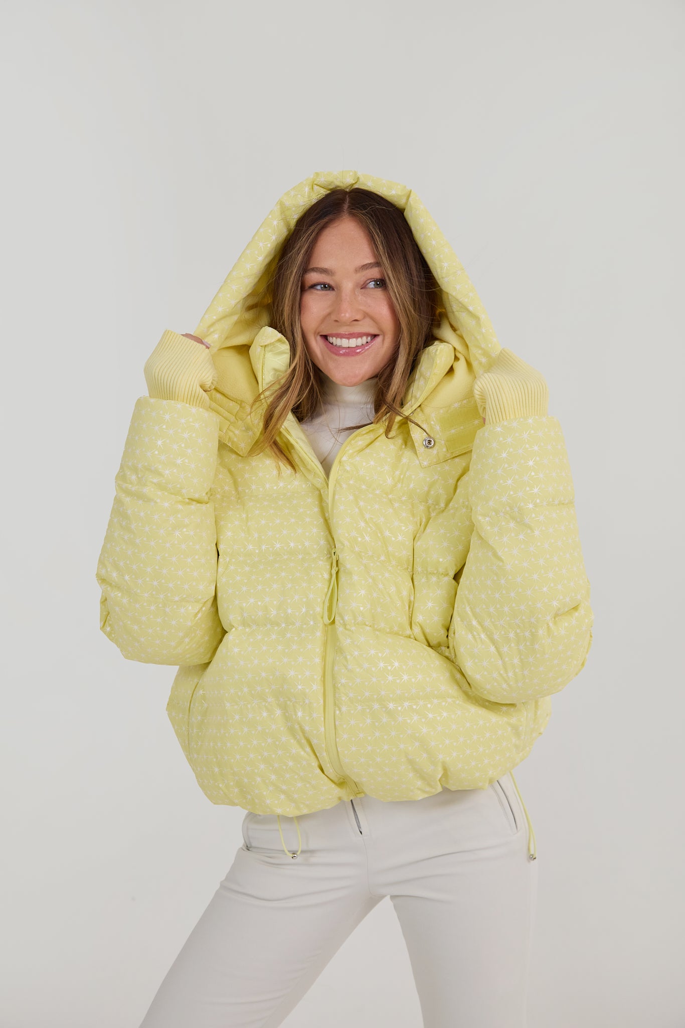 Apricity Ski Jacket - Yellow / White
