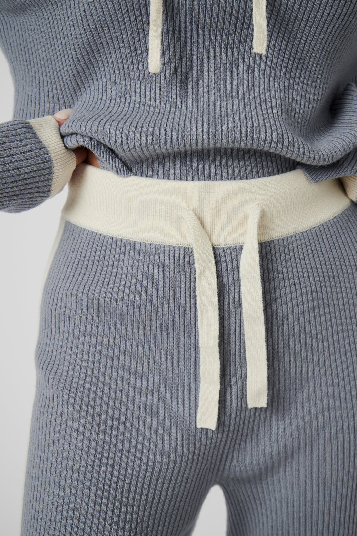 Wide Leg Cashmere Pants - Ice Grey / White