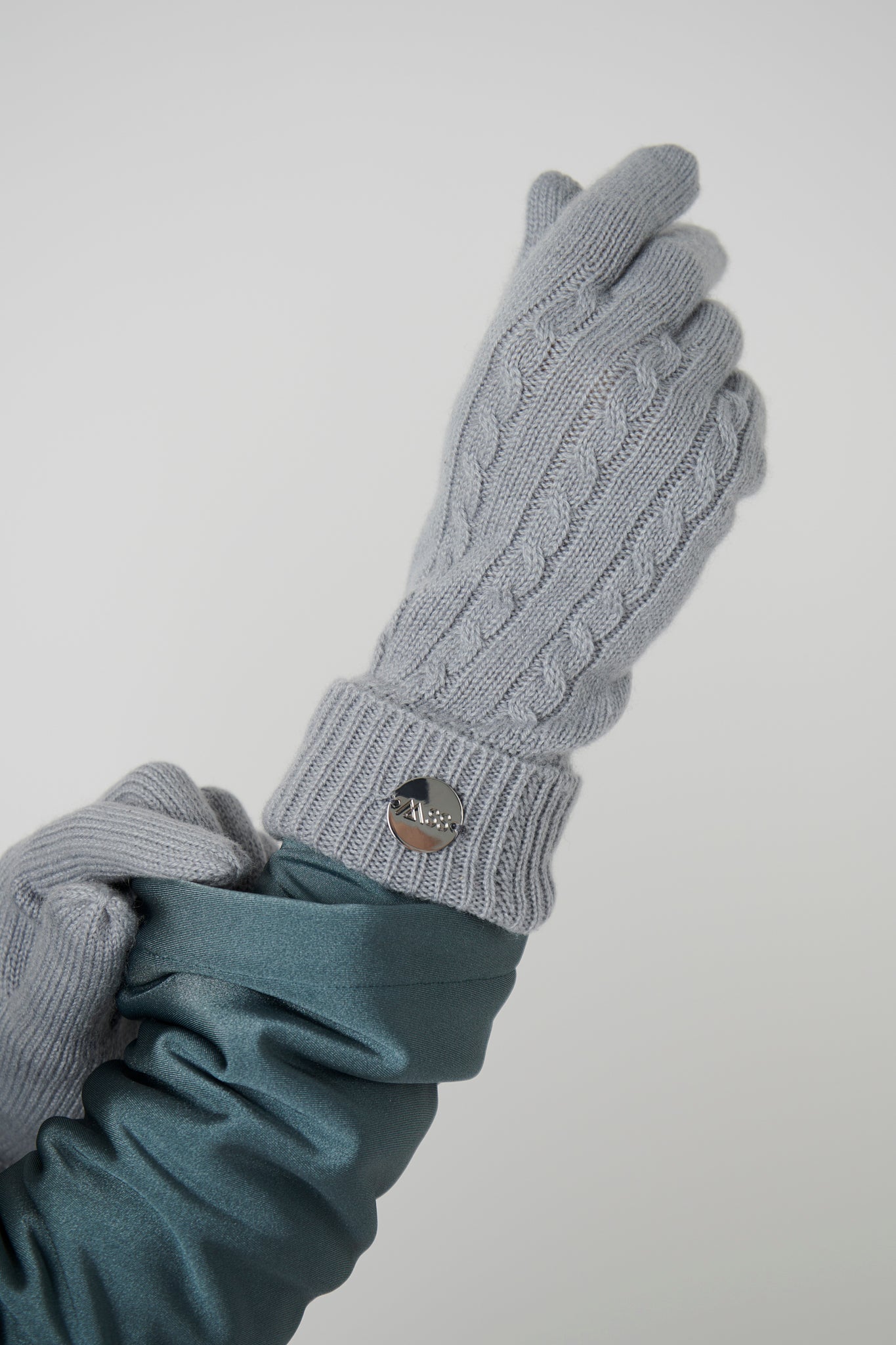 Cashmere Cable Gloves - Grey / Blue