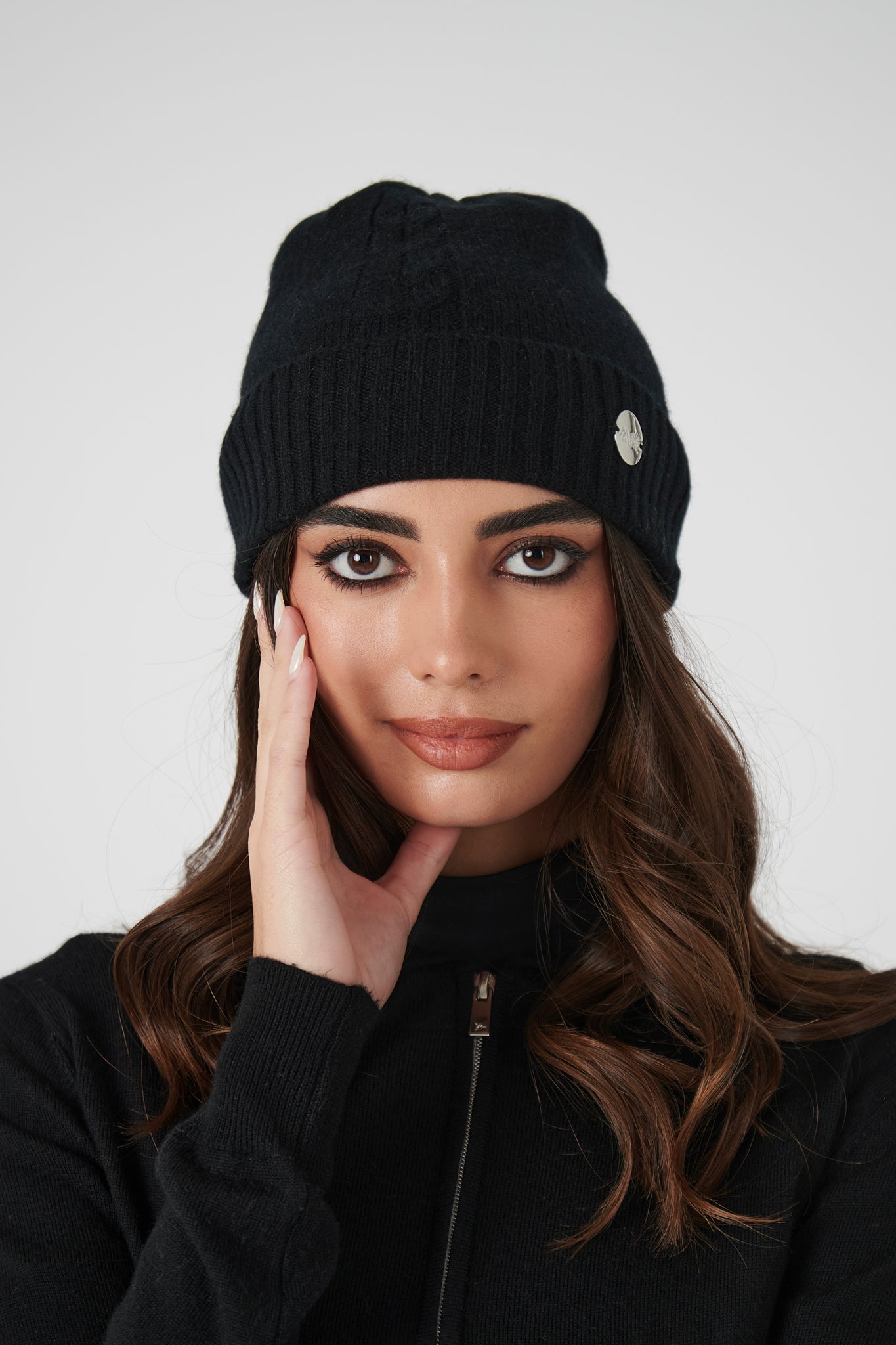 Cashmere Cable Beanie - Black