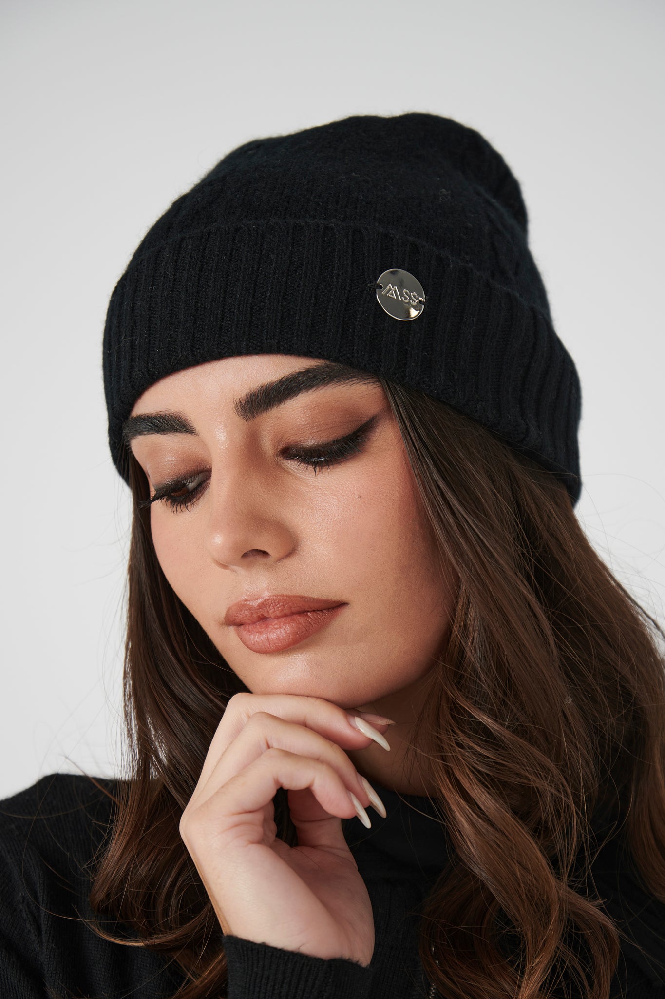 Cashmere Cable Beanie - Black