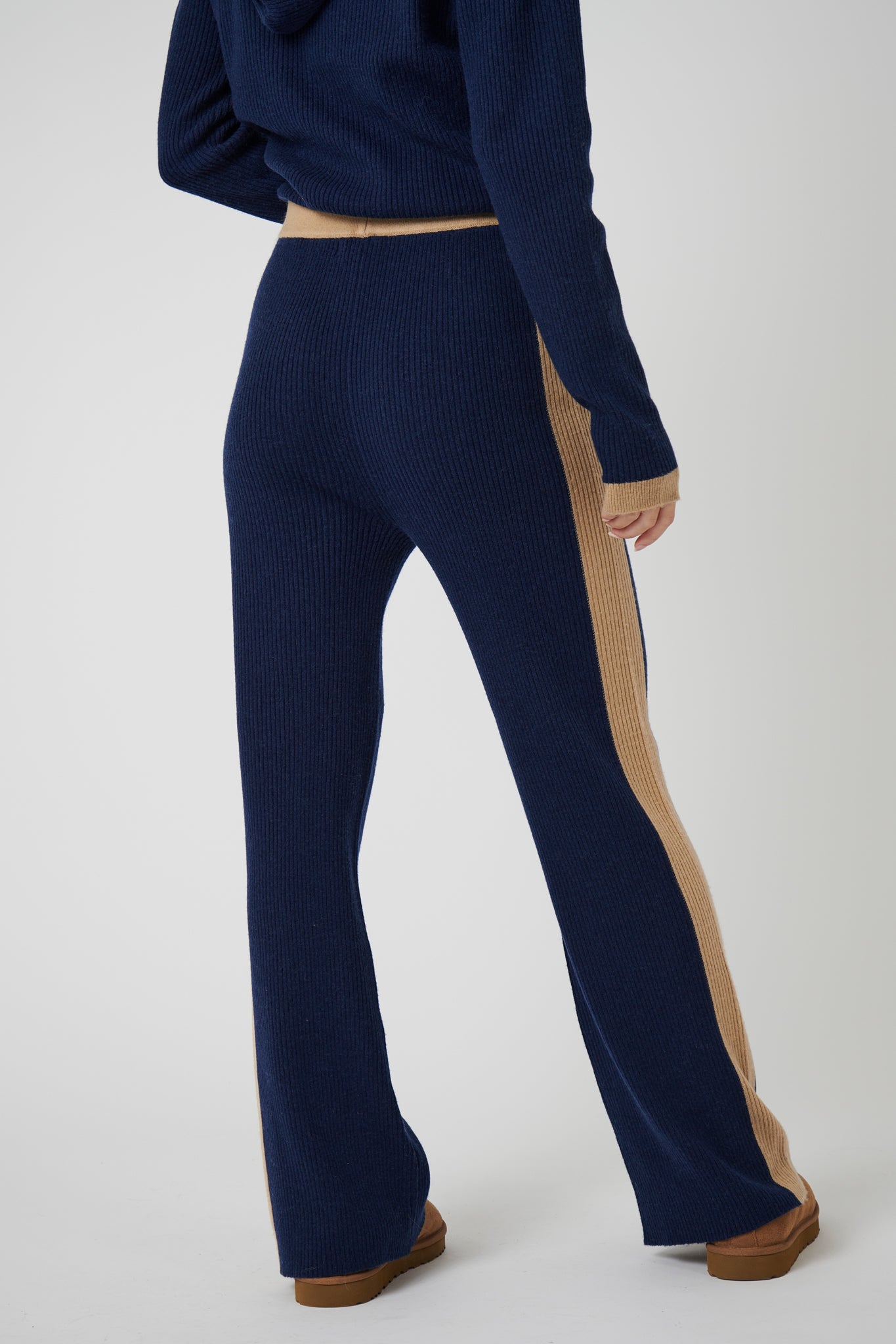 Wide Leg Cashmere Pants - Navy / Camel