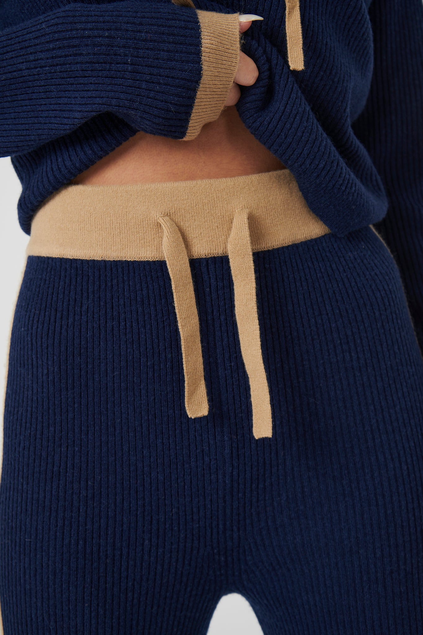 Wide Leg Cashmere Pants - Navy / Camel