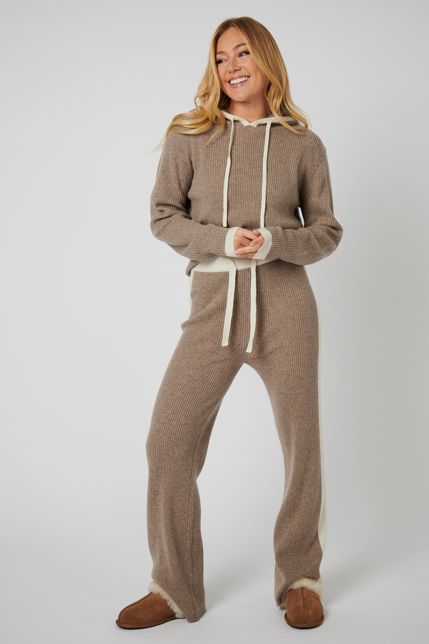 Rib Trim Cashmere Hoodie - Oat / White